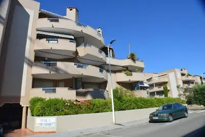 Image de Joli 2 pièces climatisé avec terrasse