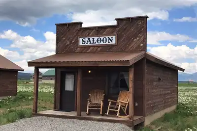 Image de Old West Escapes, Saloon