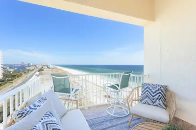 Image de Ocean Front Penthouse Suite Panoramic Views of Gulf, Pensacola Beach, Pier, & Bay