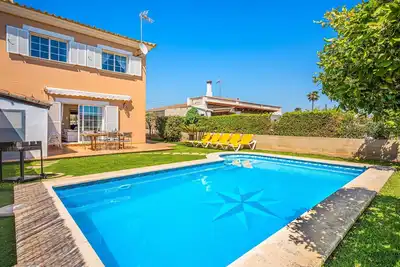 Image de Maison de vacances Casa las Bahias avec Piscine, connexion Wi-Fi, climatisation, Terrasse et Jardin