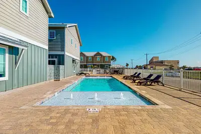 Image de Shared Heated Pool, Pet Friendly and Close to Beach and Restaurants, Pet Friendly