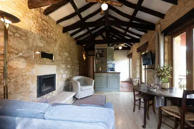 Image de Gîte rural avec grande terrasse et vue imprenable au coeur de la dordogne