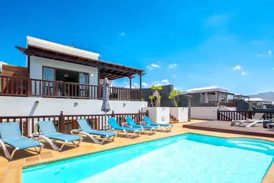 Image de Spacious Villa With Pool And Sea Views In Vista Lobos