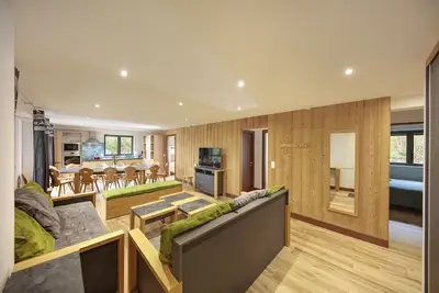 Image de Hellebore - - Chalet du Haut-Giffre
