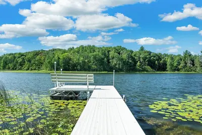 Image de Lake Cabin, King Bed, 25 min to Dells, large yard!