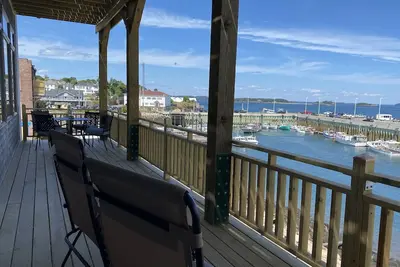 Image de Amazing Views from Bay View Apartment at The Phoenix on Water Street