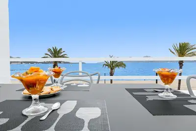 Image de Bel appartement en bord de mer à Puerto Pollensa