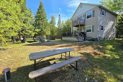 Image de Drummond Island Hotel & Vacation Homes - Markus Retreat
