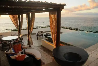 Image de Stunning Ocean-front 4-bed/5-bath Penthouse w/ Private Pool & Hot Tub