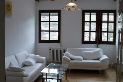 Image de 4-bettwohnung Ohne Balkon im 3. Stock - Villa Cella