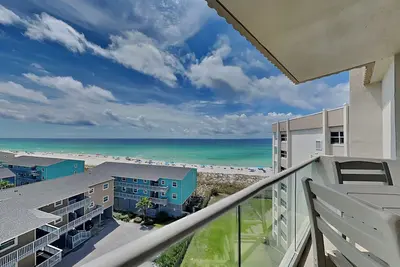 Image de Regency Towers 802 East | 2bd/2ba | Pet-Friendly, Pool, Pickleball + More