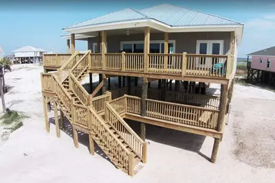 Steps from the Beach! Water view from each bedroom! Great for multiple families!