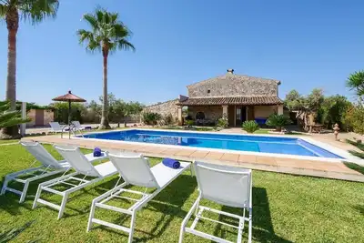 Image de Maison de vacances Fonoll avec vue sur les montagnes, piscine, connexion Wi-Fi, terrasse et jardin