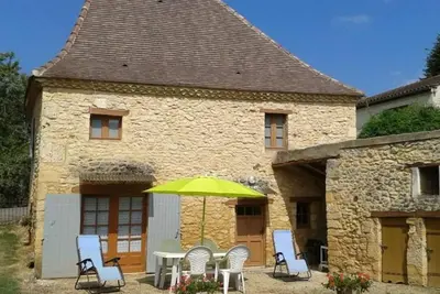 Image de Charmante maison au calme avec jardin clos près de Bergerac, idéale pour famille et animaux.