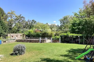 Image de Maison au calme dans la verdure aux portes du duché d'Uzès
