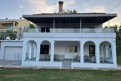 Image de Apartment 2 - Exclusive vacation apartment with sea view and pool