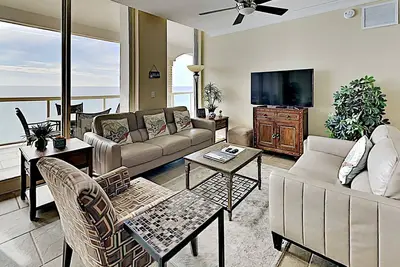 Image de Beach Club 1605c | Tons of On-Site Amenities!