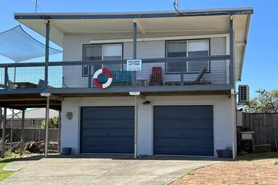 Image de Fabulous views from the deck across Crowdy Bay, the harbour, ocean and hinterland.