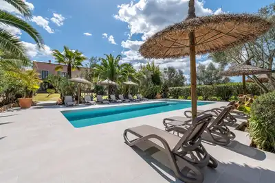 Maison de vacances 'Redonda 2' avec vue sur les montagnes, piscine partagée et Wi-Fi