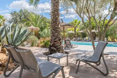 Maison de vacances 'Groc' avec vue sur les montagnes, piscine partagée et Wi-Fi