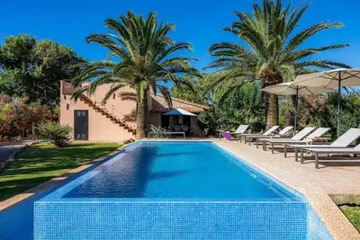 Image de Maison de vacances Finca Angela avec piscine, Wi-Fi, terrasse et jardin