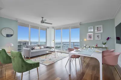 Image de Mvr - Views You-ll Brag About for Years
