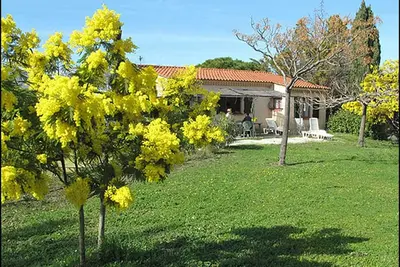 Image de Maison indépendante au calme à 400m de la plage.