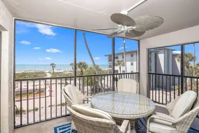 Image de Tarpon Beach 206: Beautiful Condo & Stunning Gulf Views to Match