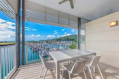 Image de Marina living with Whitsundays lifestyle