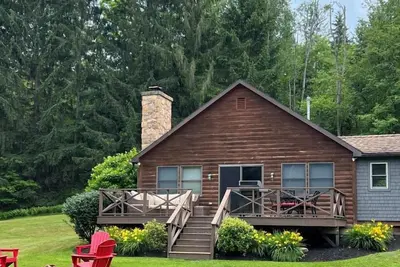Image de Cabin on the Flats: In the Heart of it All!