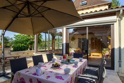 Image de Maison de charme avec piscine privée, salle de sport proche de Bergerac et Périgueux