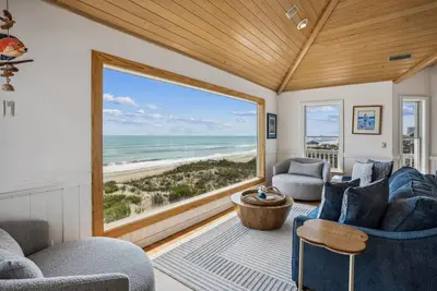 Oceanfront, Private Pool, Dogs ok, Hot Tub, Elevator!