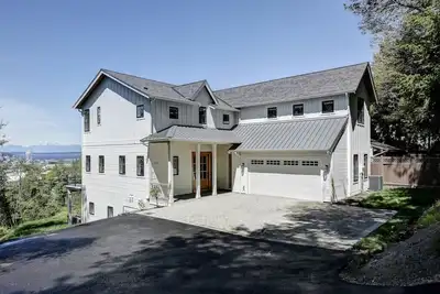 Stylish Seattle farmhouse with breathtaking views