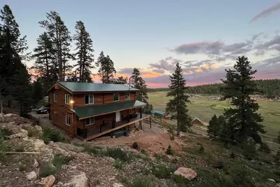 Image de New Log Cabin - 3 bed 2 bath with 180 degree unobstructed views