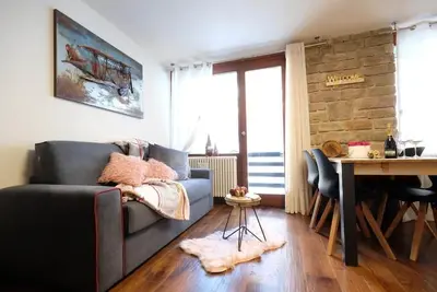 Image de Apartment 6 - Blue Moon
