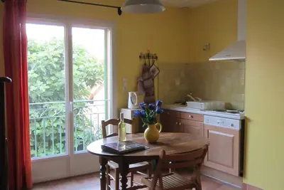Image de Appartement tout confort, 200 m de la plage.