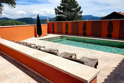 Image de Large fully air-conditioned village house, heated swimming pool, bowling alley