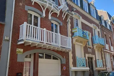 Image de Villa La rafale Art nouveau Parking gratuit 5minutes de la plage