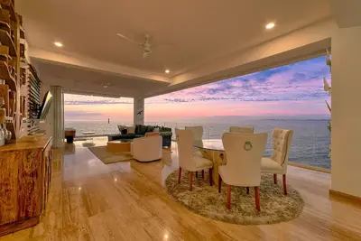 Image de Orchid Corner unit- Ocean front