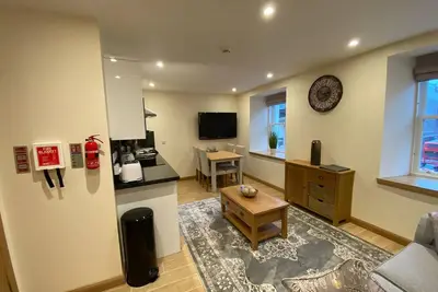 Image de Appartement-Confort-Salle de bain privée séparée-Vue ville-Apartment 10