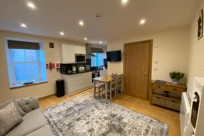 Image de Appartement-Moderne-Salle de bain privée séparée-Vue ville-Apartment 12