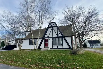 Image de Webster Lake - 3br \/ 2 Bath Apartment