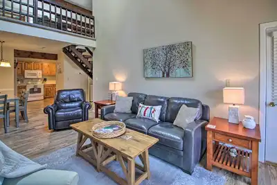 Image de Cozy Bartlett Condo: 1 Mi to Attitash Ski Resort!