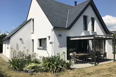 Image de Maison Contemporaine, Portivy, CĂ´te Sauvage