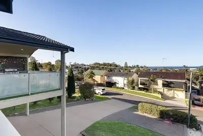 Image de Oasis at Salamander Bay, 10 Raymond Ave - Boat Parking, WiFi, Air Con, Water Views