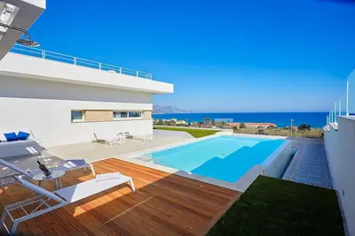 Image de Maison de vacances Alcamo Marina pour 1 - 7 personnes avec 3 chambres à coucher - Maison de vacances