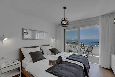 Image de Maison de vacances Makarska pour 1 - 4 personnes avec 2 chambres à coucher - Maison de vacances