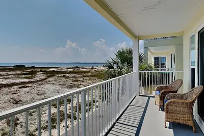 Image de Navarre Condo with Bay Views | Community Pool | Just Steps to the Beach