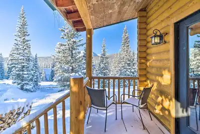 Image de Fairplay Cabin w/ Mountain Views ~ 25 Mi to Breck!