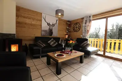 Image de 4 pièces mezzanine 12 personnes exposé sud